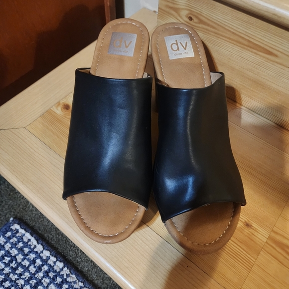 Dolce Vita Women's Block Heeled Backless Sandals - Picture 11 of 12